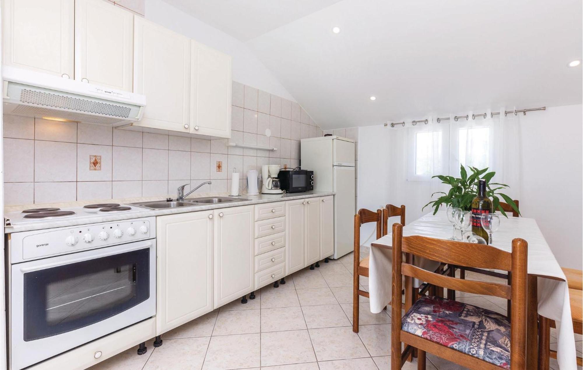 Nice Apartment In Crikvenica With Wifi Exterior foto